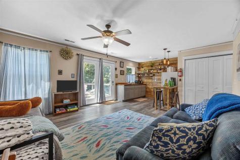 3263 Rohret Road Iowa City IA 52246