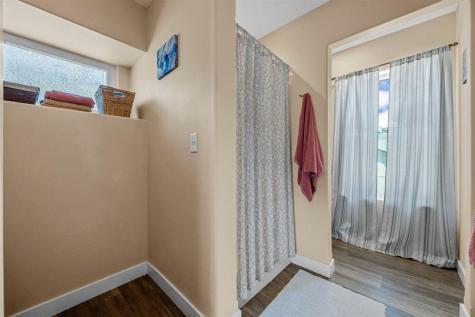 3263 Rohret Road Iowa City IA 52246