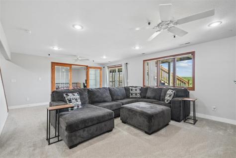 105 6th Avenue W Walford IA 52351