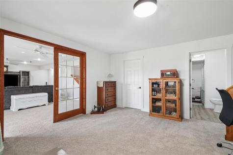 105 6th Avenue W Walford IA 52351