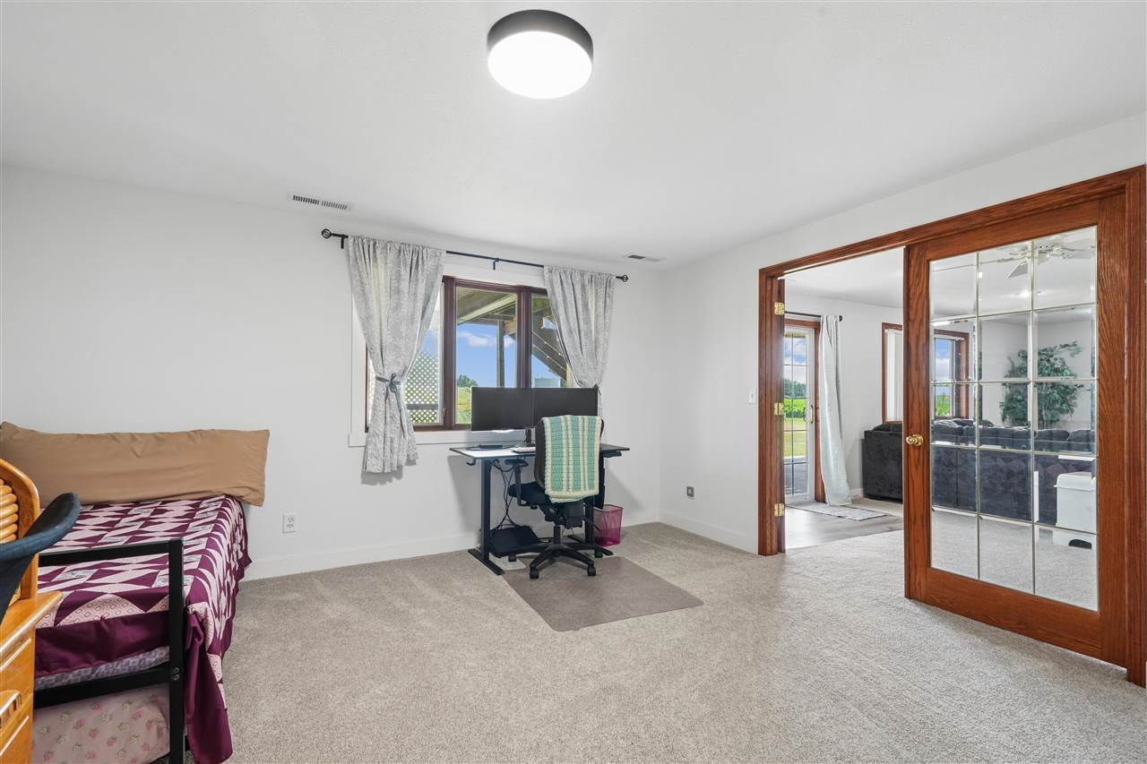 105 6th Avenue W Walford IA 52351
