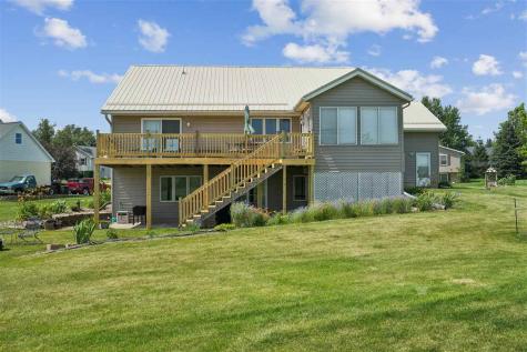 105 6th Avenue W Walford IA 52351