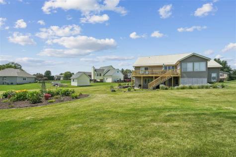 105 6th Avenue W Walford IA 52351