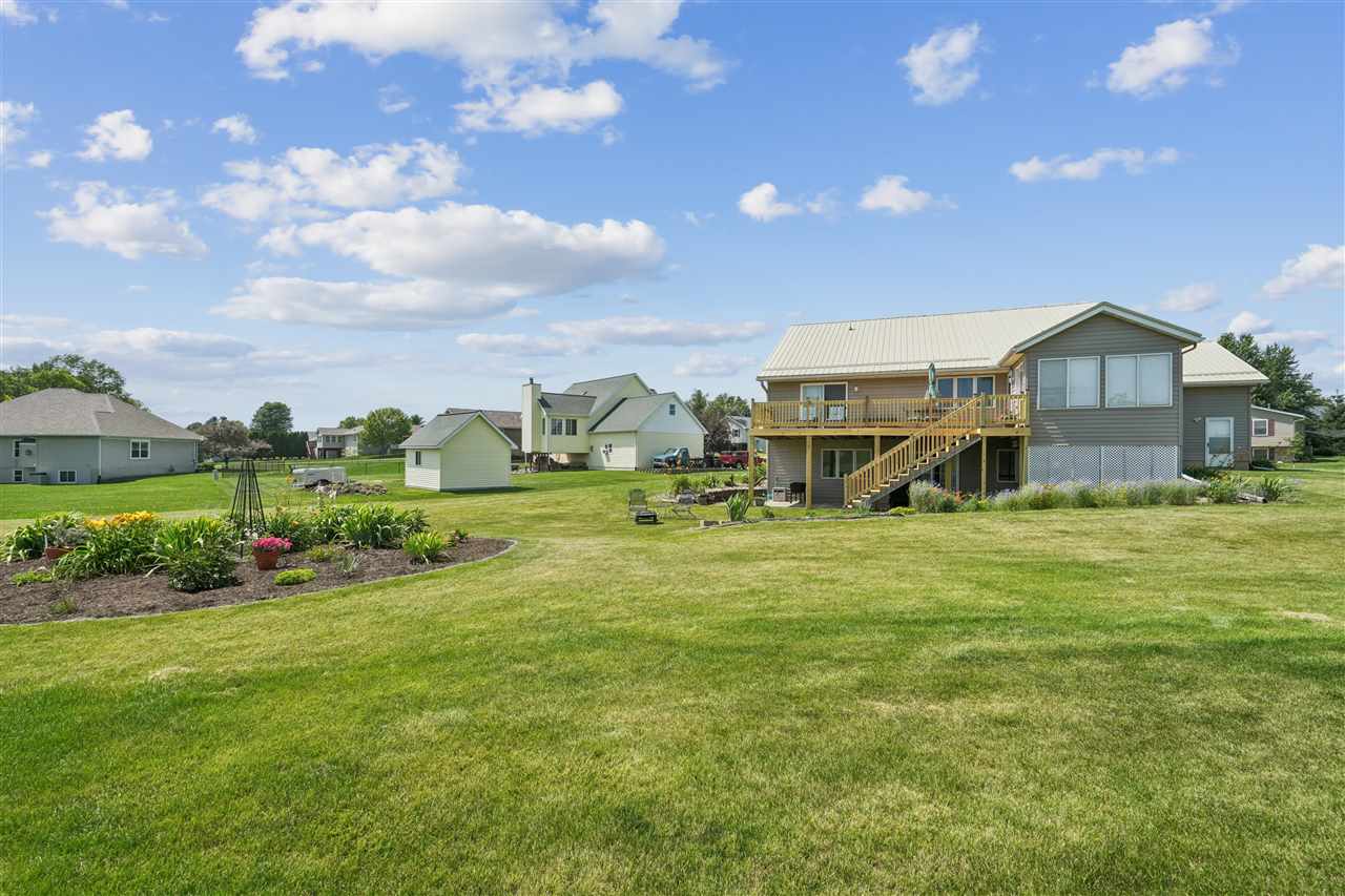 105 6th Avenue W Walford IA 52351