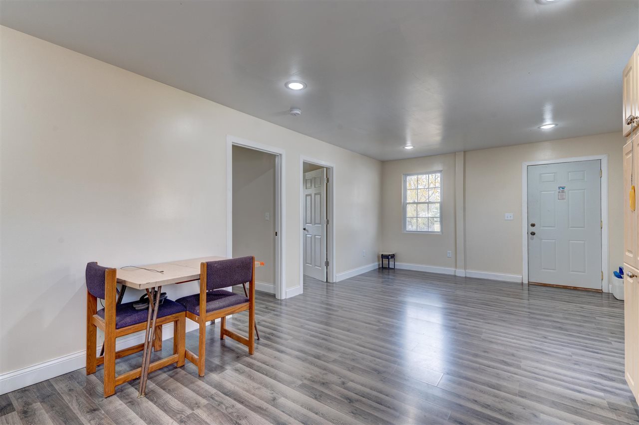 1206 Concord Street Fredonia IA 52738