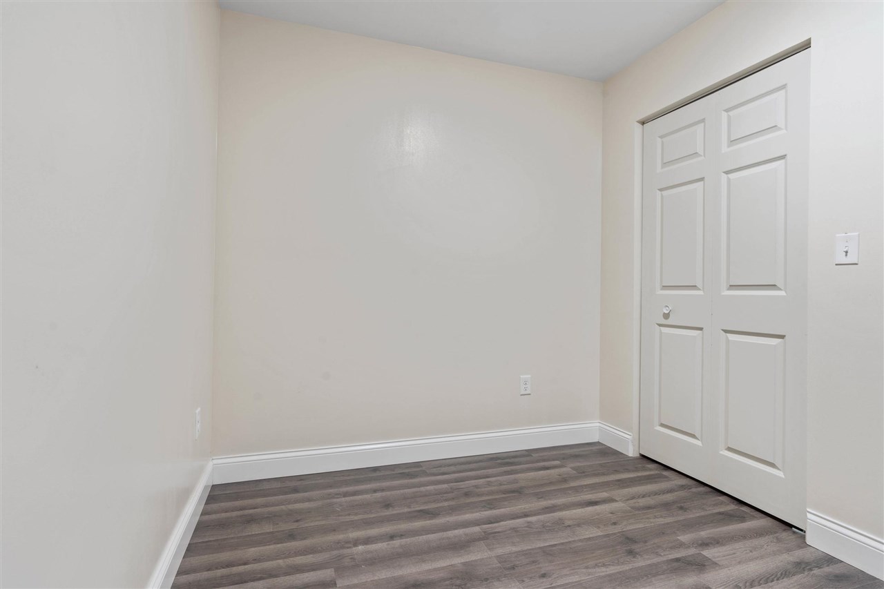 1206 Concord Street Fredonia IA 52738