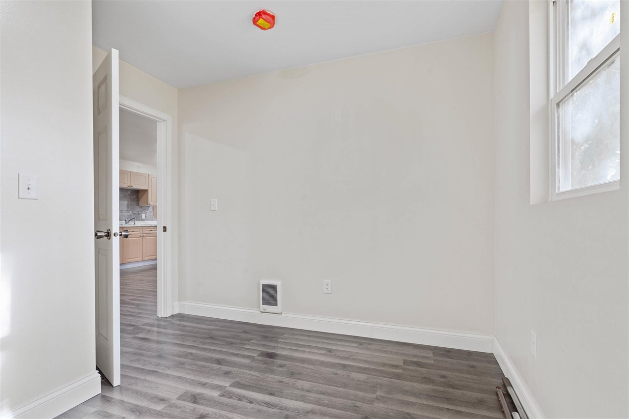 1206 Concord Street Fredonia IA 52738