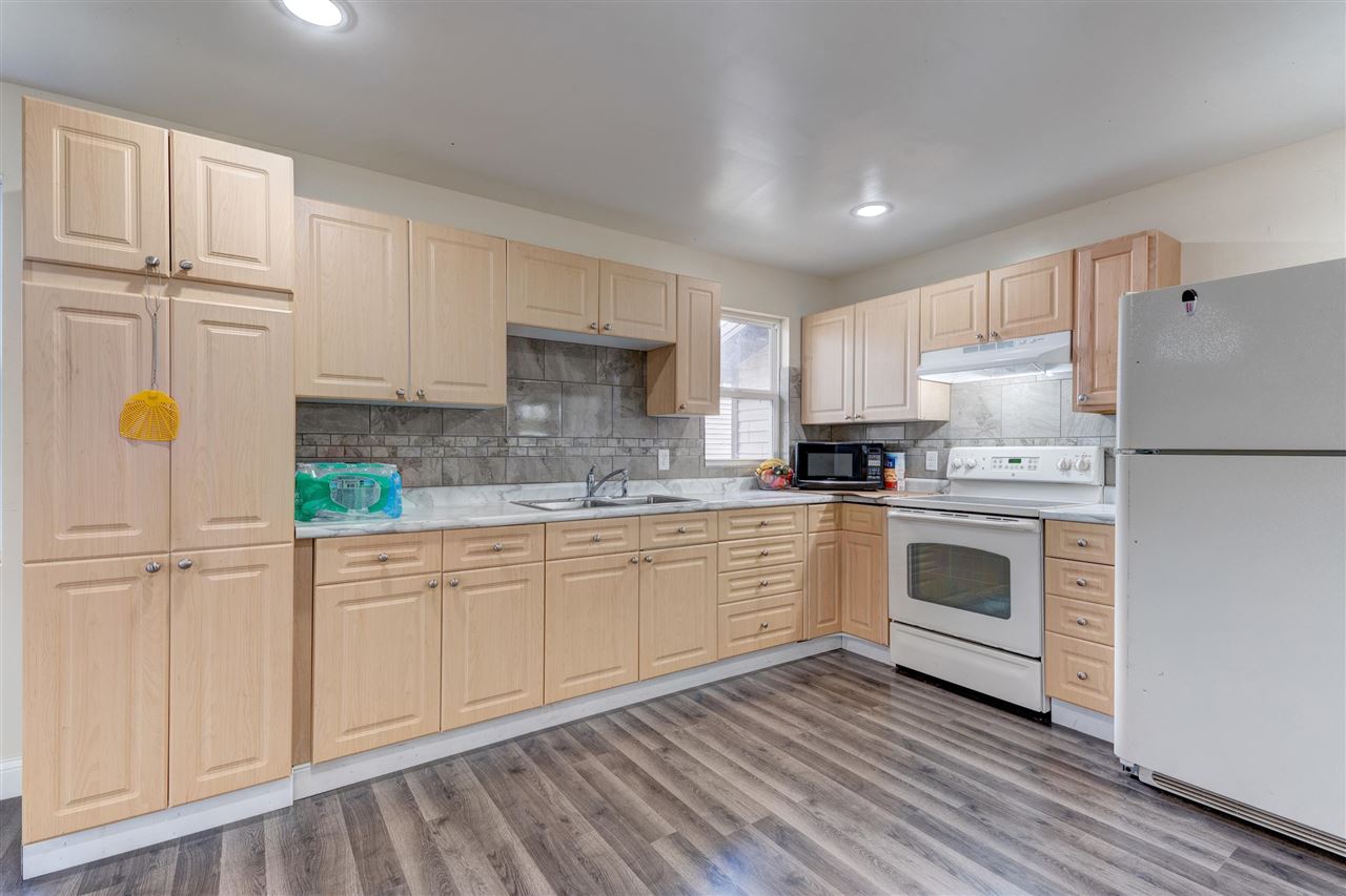 1206 Concord Street Fredonia IA 52738