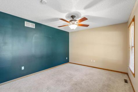 2160 Chad Drive Coralville IA 52241