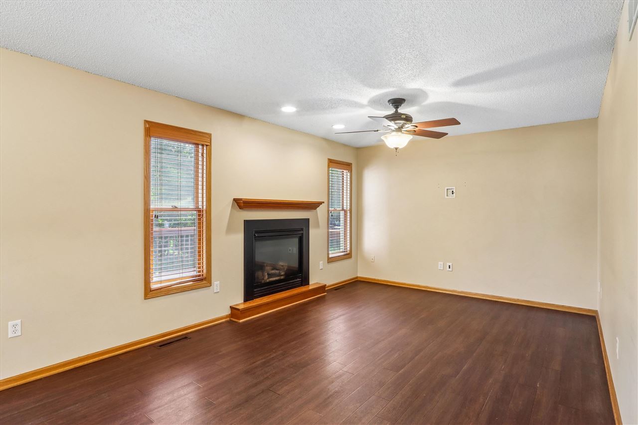 2160 Chad Drive Coralville IA 52241