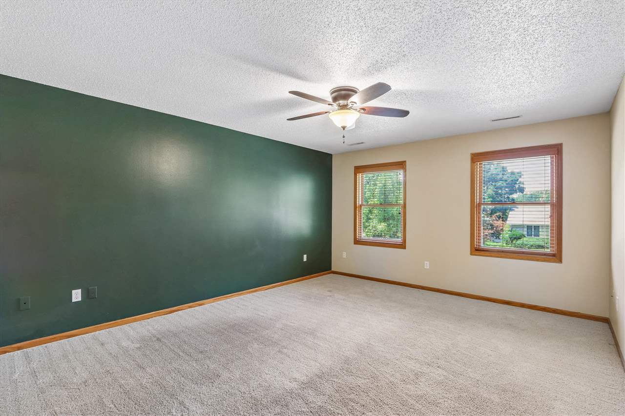 2160 Chad Drive Coralville IA 52241