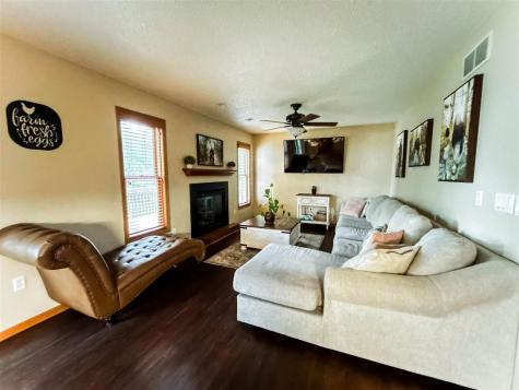 2160 Chad Drive Coralville IA 52241