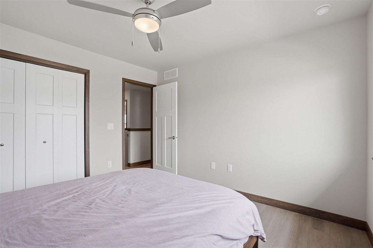 1008 Creekside Drive Tiffin IA 52340