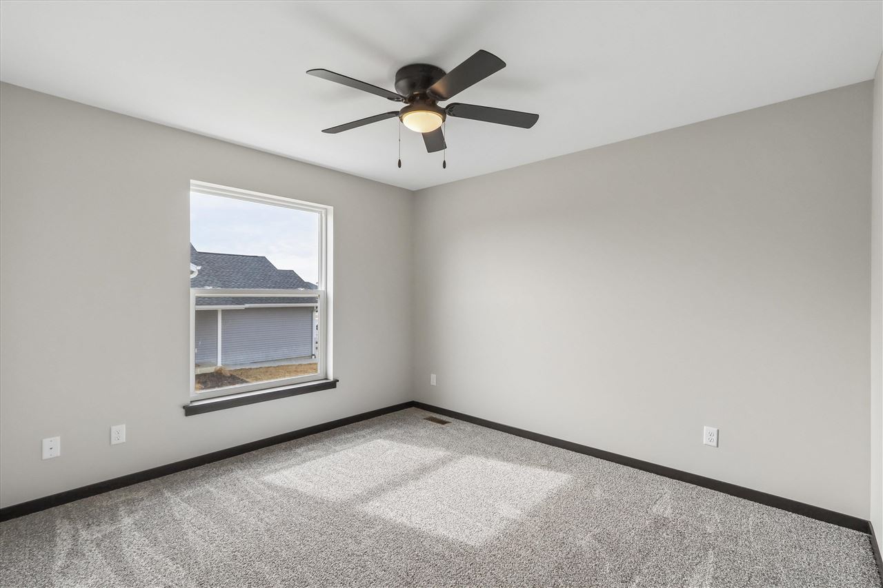 189 Karen Drive Williamsburg IA 52361