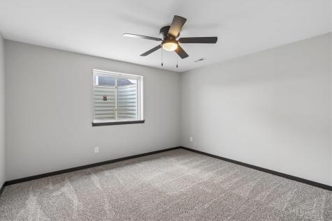 189 Karen Drive Williamsburg IA 52361