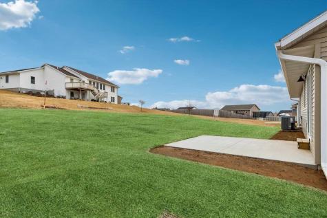 189 Karen Drive Williamsburg IA 52361