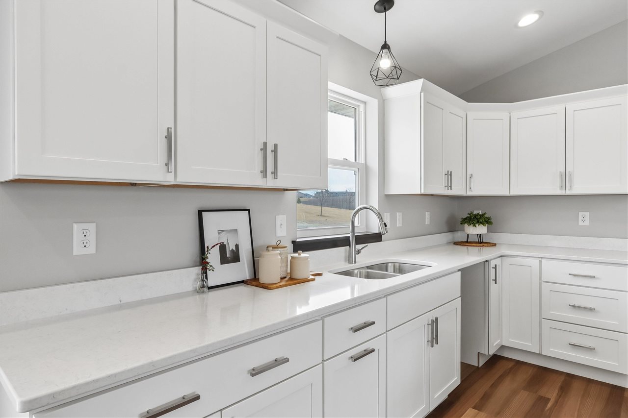 189 Karen Drive Williamsburg IA 52361