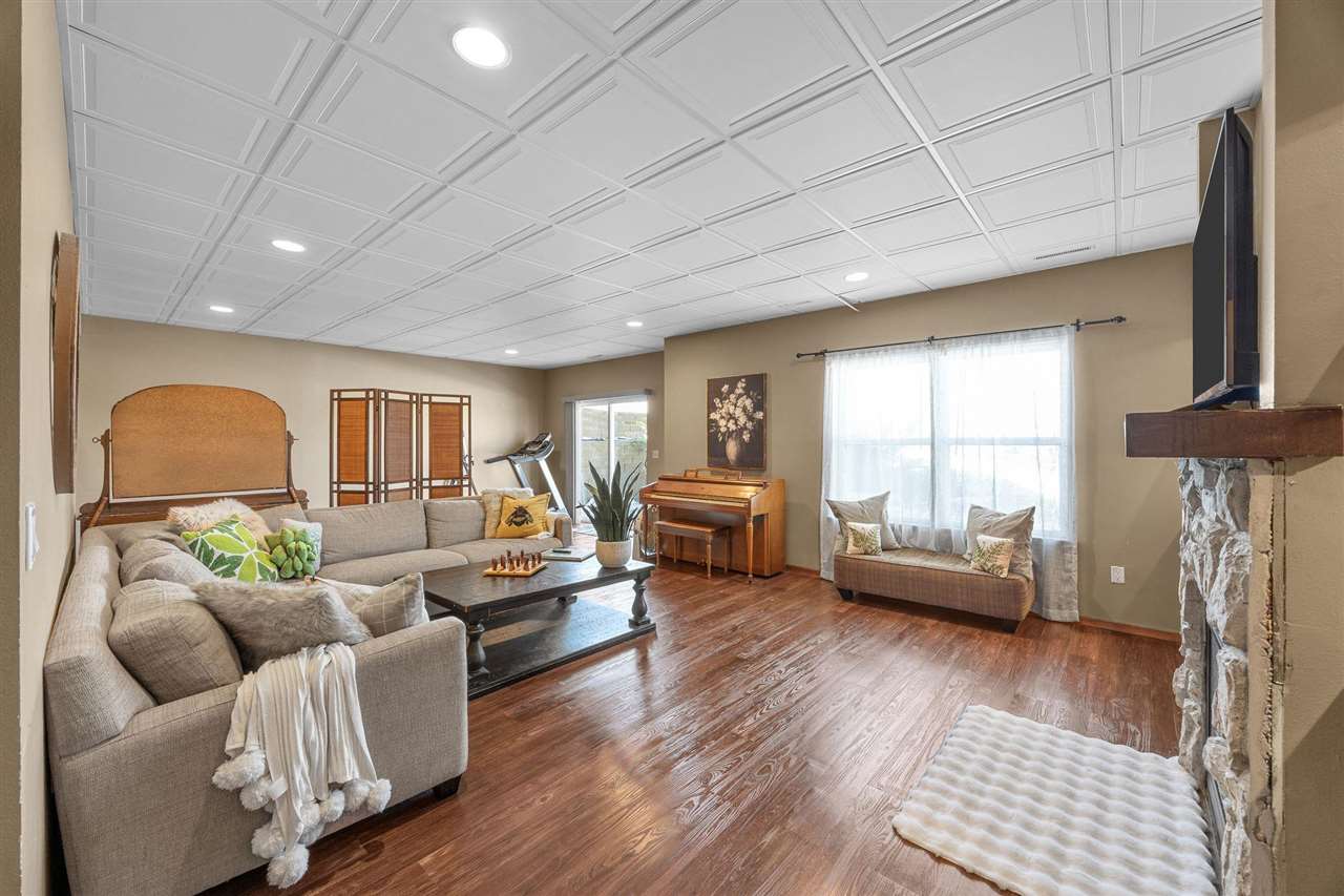 3352 Southridge Drive Amana IA 52203