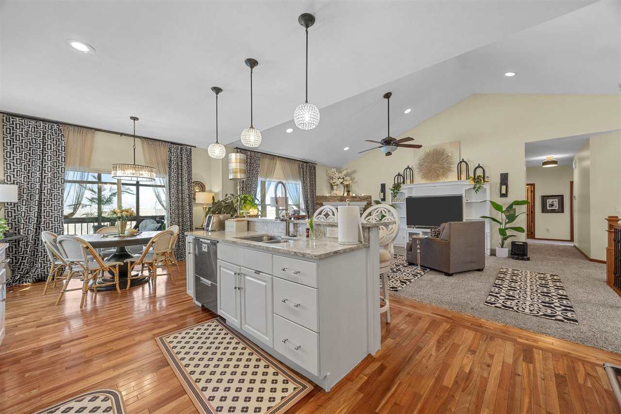 3352 Southridge Drive Amana IA 52203