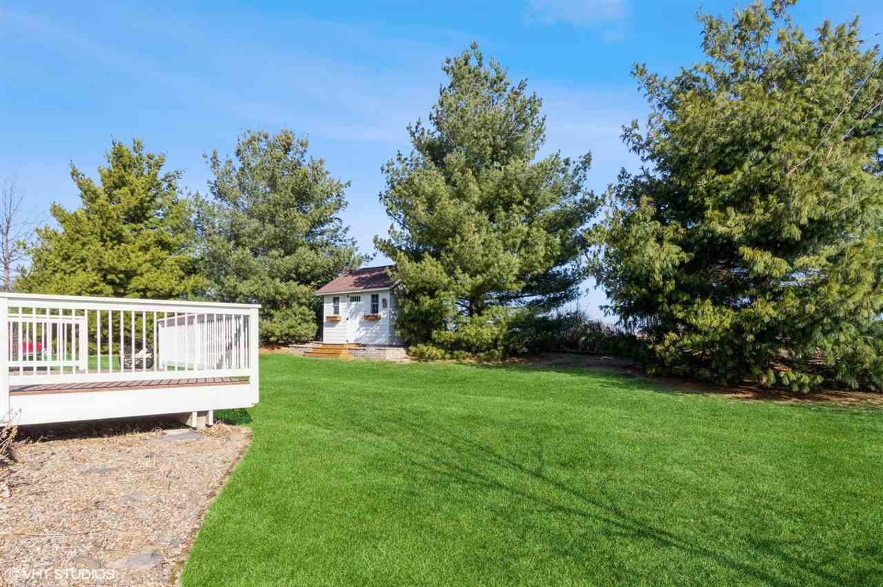 3744 Lacina Drive SW Iowa City IA 52240