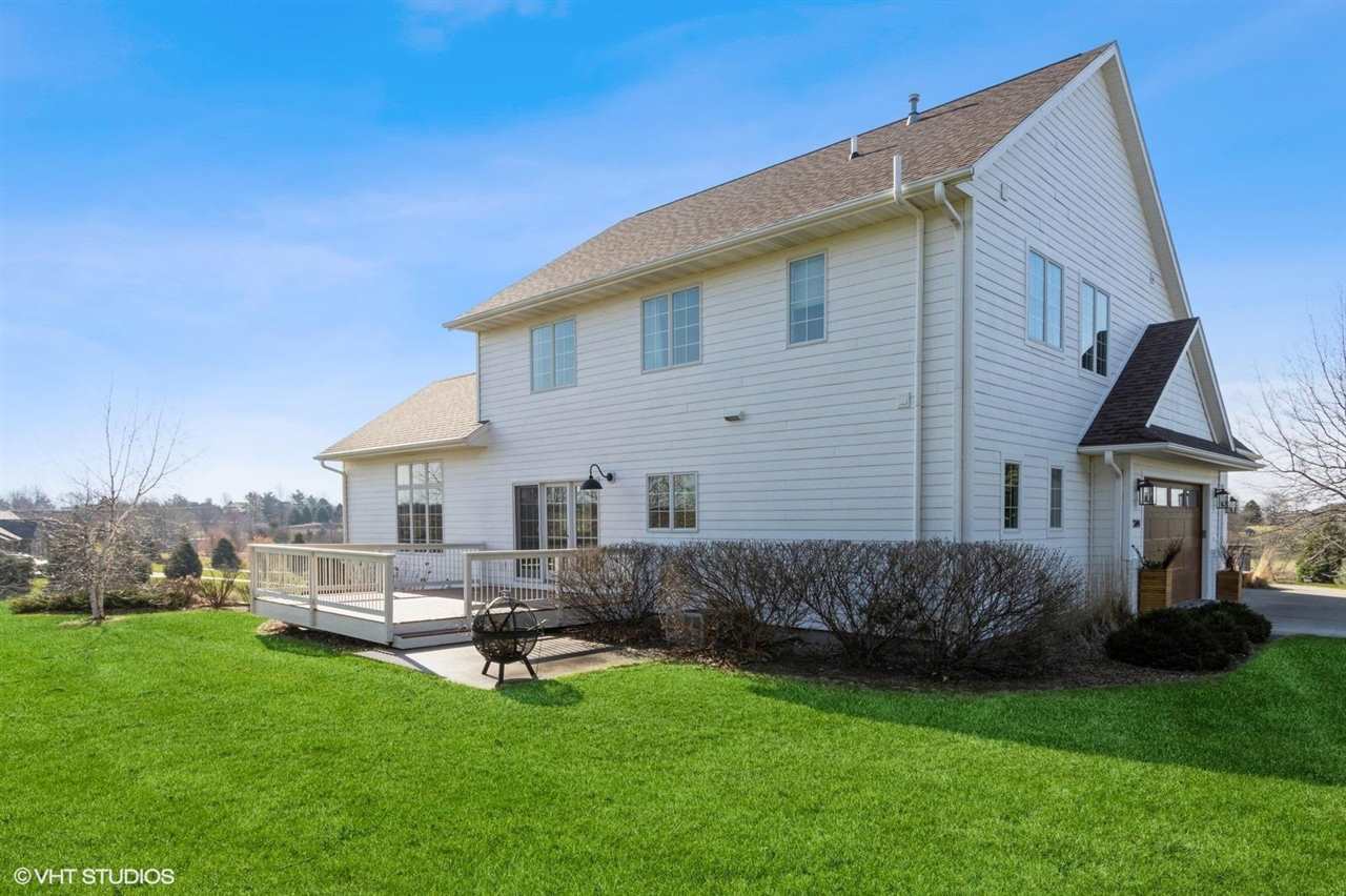 3744 Lacina Drive SW Iowa City IA 52240