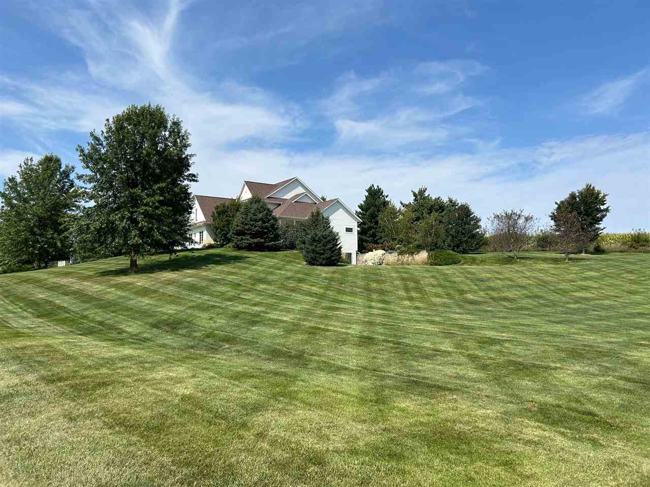 3744 Lacina Drive SW Iowa City IA 52240