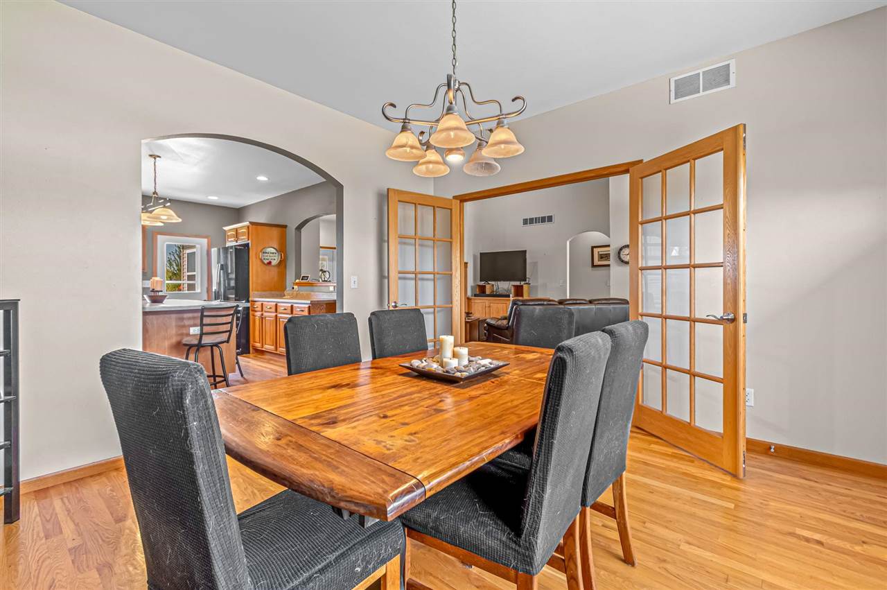 715 Willow Court Solon IA 52333