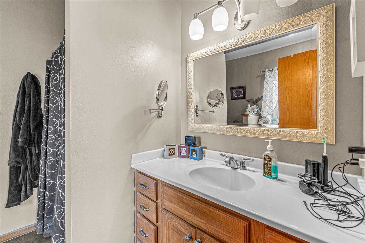 715 Willow Court Solon IA 52333