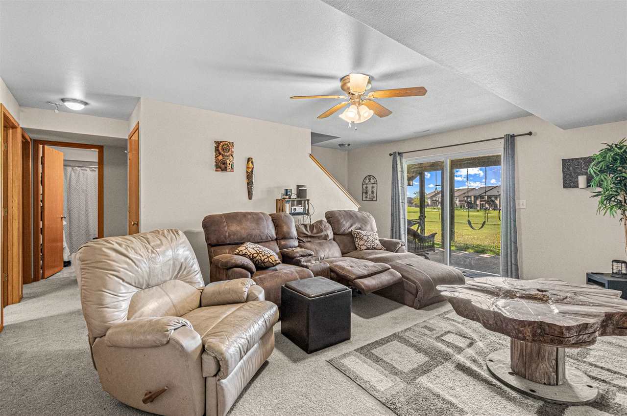 715 Willow Court Solon IA 52333