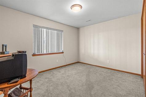 715 Willow Court Solon IA 52333