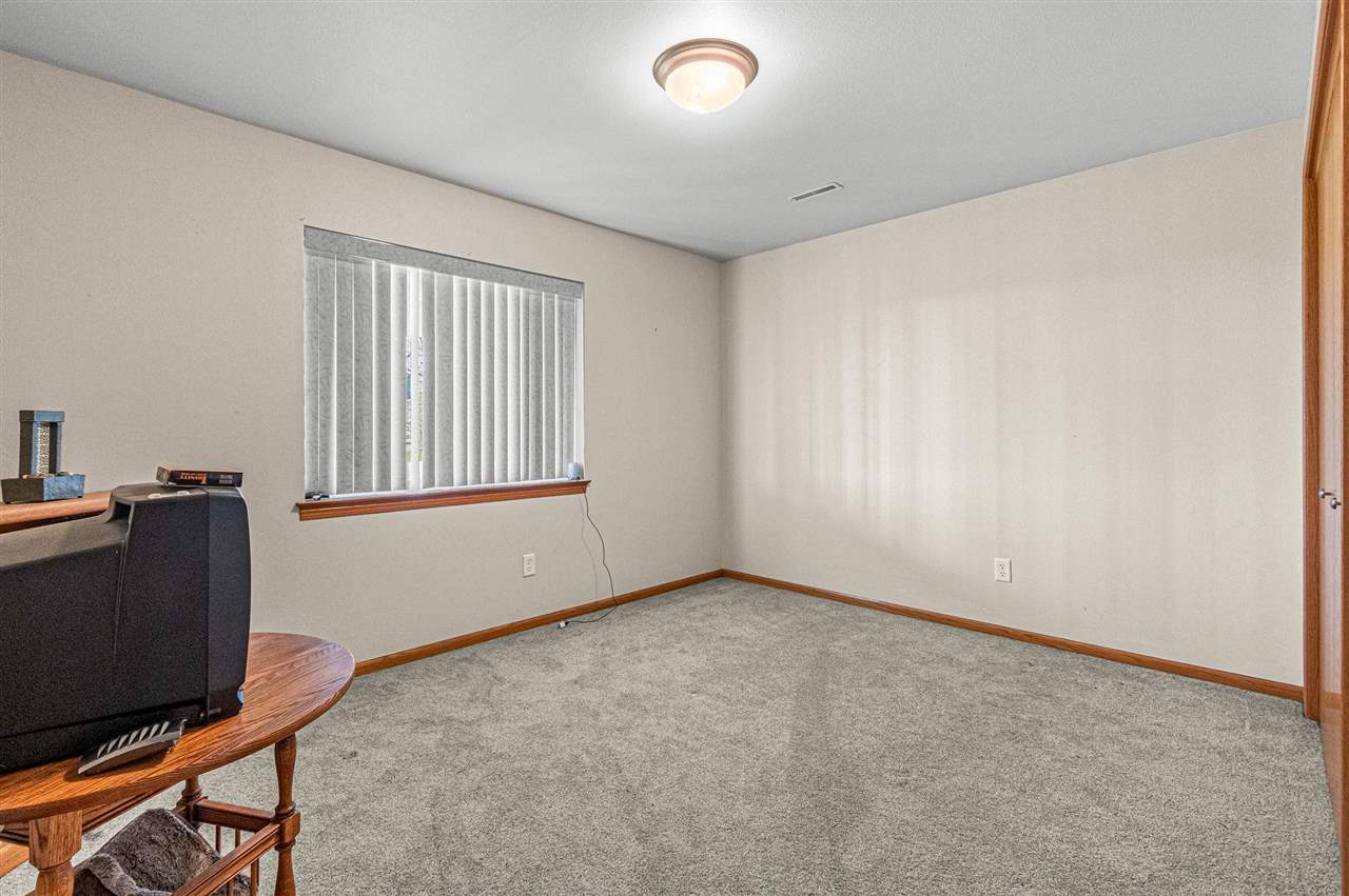715 Willow Court Solon IA 52333