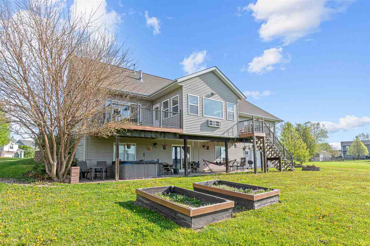 715 Willow Court Solon IA 52333