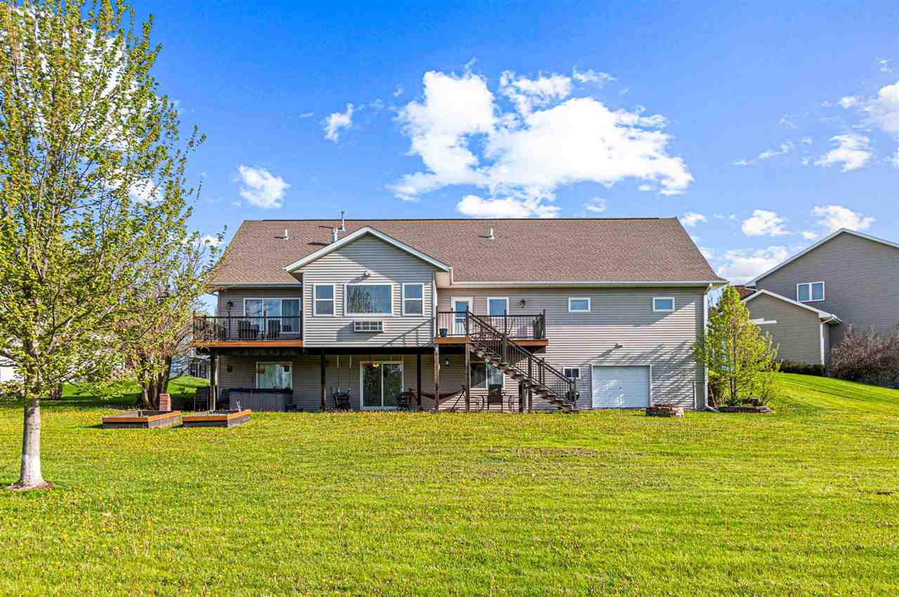 715 Willow Court Solon IA 52333