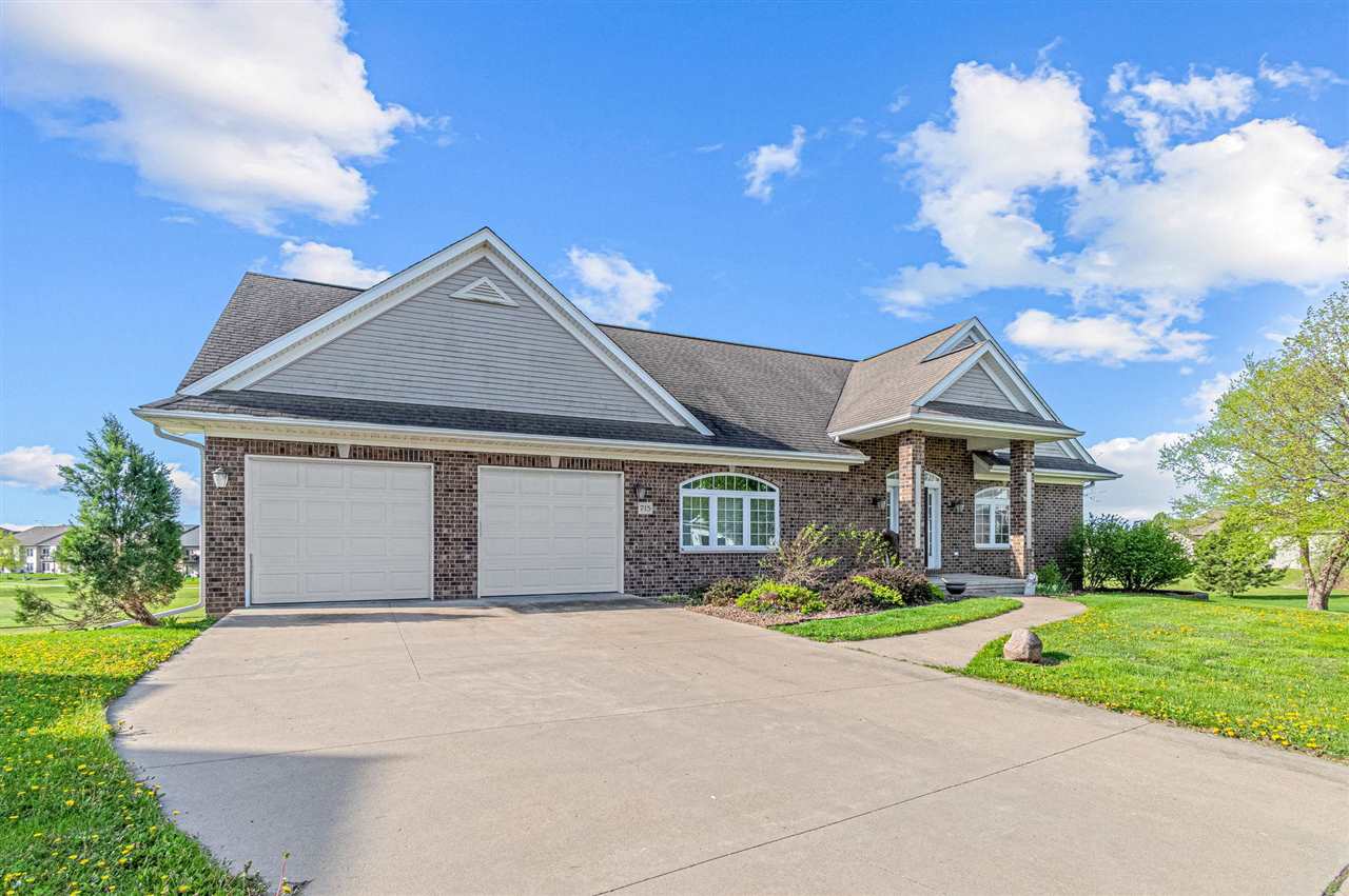 715 Willow Court Solon IA 52333