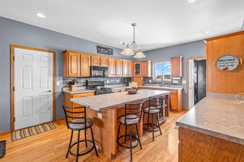715 Willow Court Solon IA 52333