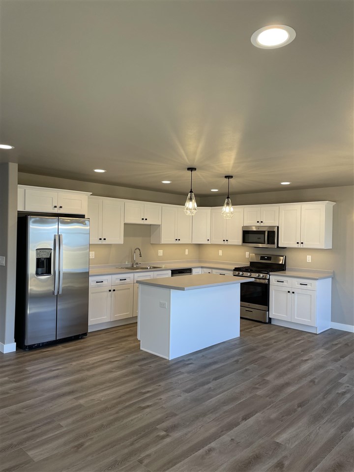 3326 Loethen Lane Coralville IA 52241