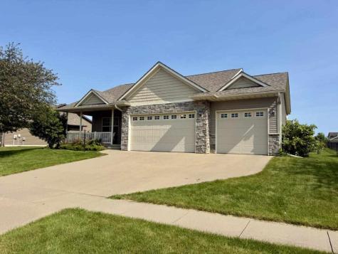 660 Berkshire Lane North Liberty IA 52317