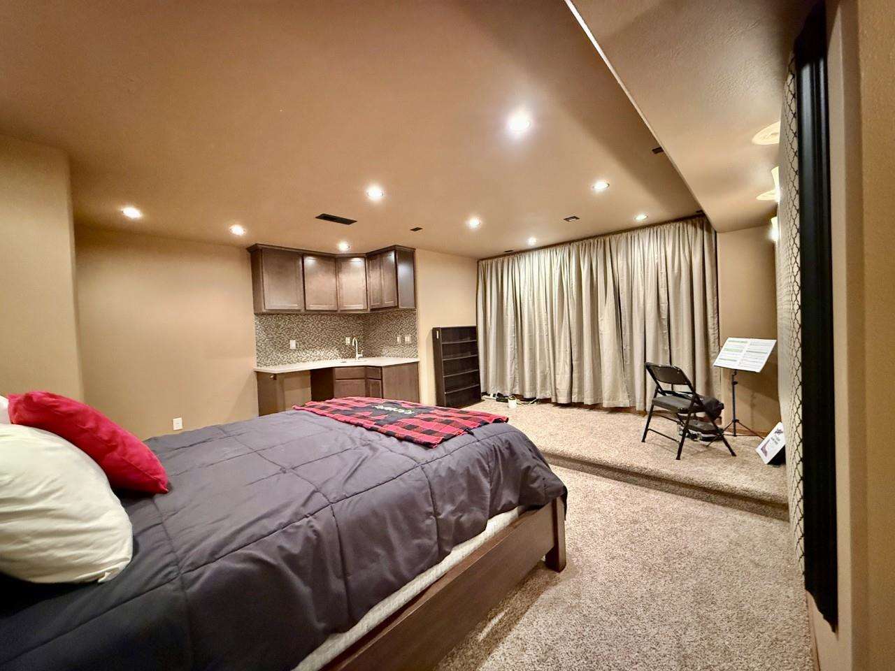 660 Berkshire Lane North Liberty IA 52317