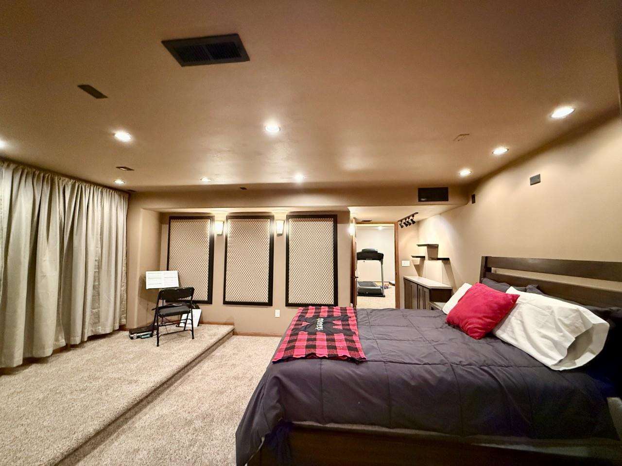 660 Berkshire Lane North Liberty IA 52317