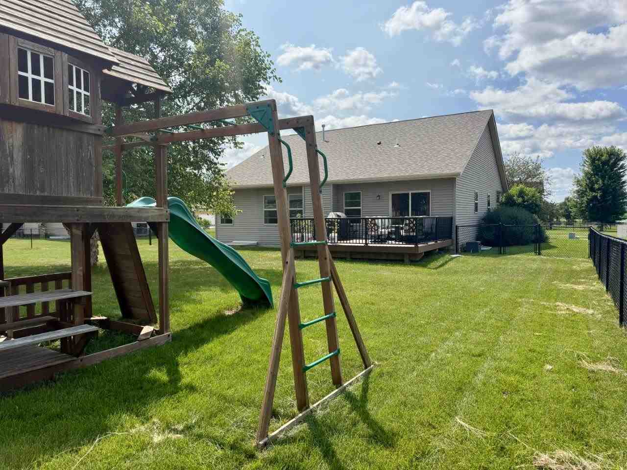 660 Berkshire Lane North Liberty IA 52317