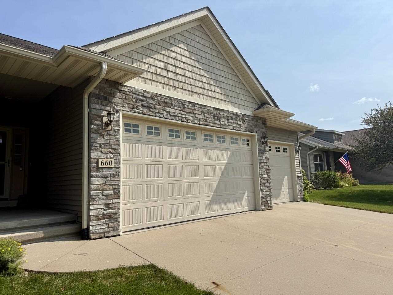 660 Berkshire Lane North Liberty IA 52317
