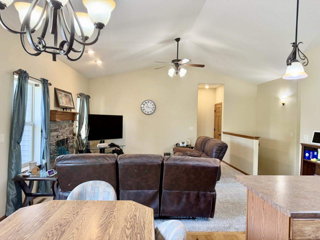 660 Berkshire Lane North Liberty IA 52317