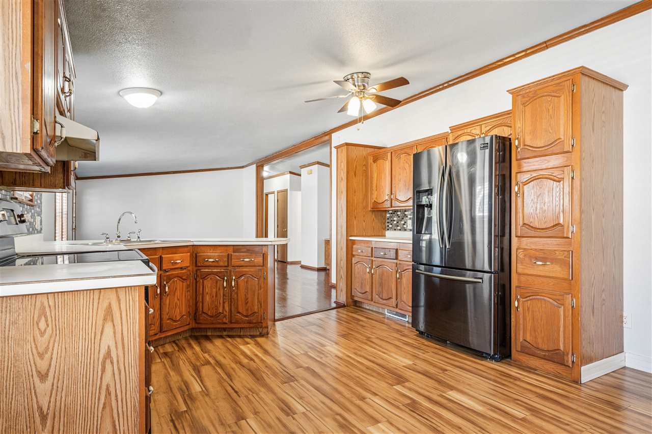 279 Paddock Circle Iowa City IA 52240