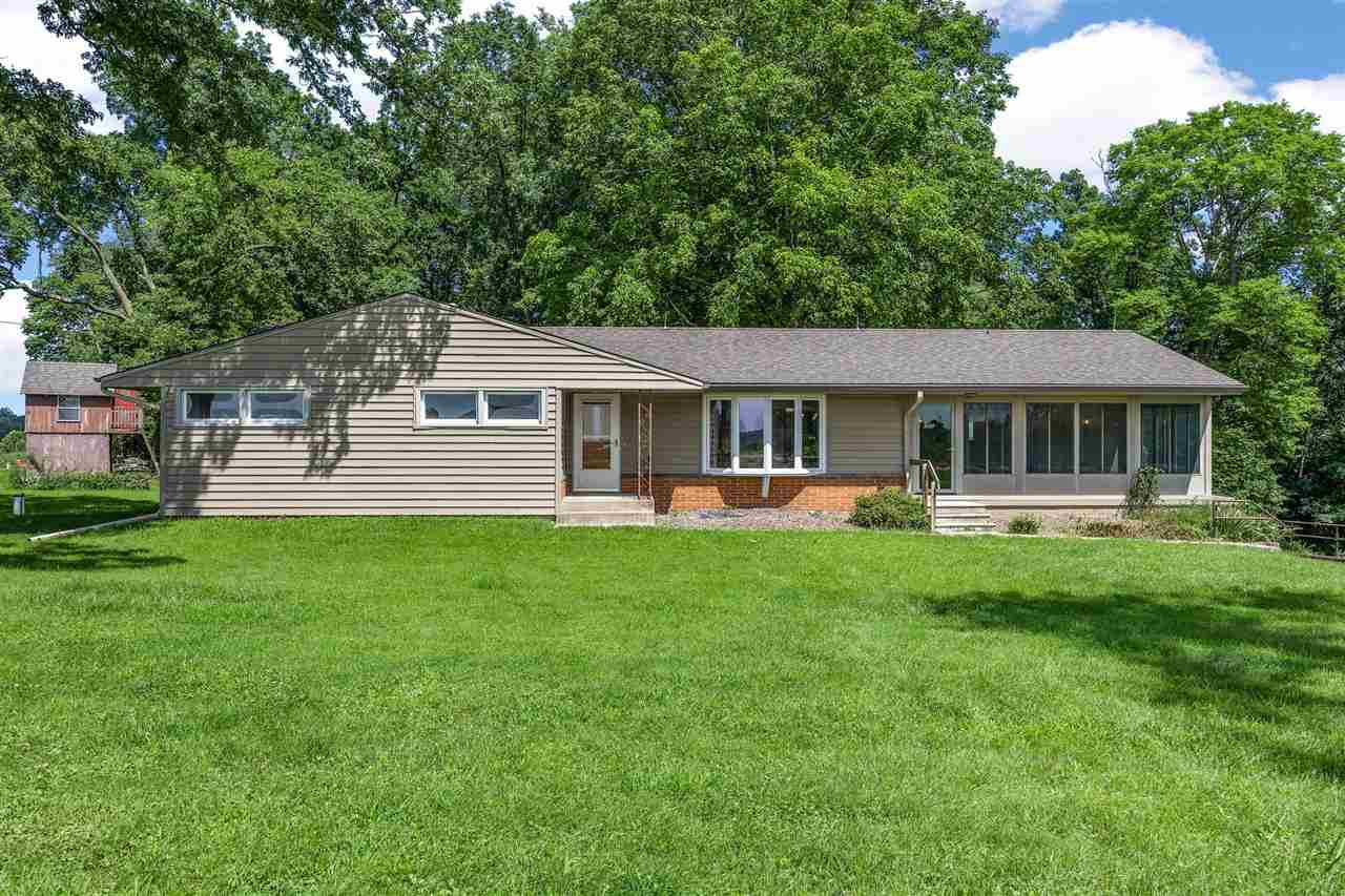 3063 Newport Road NE Iowa City IA 52240