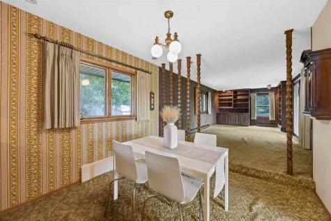 3063 Newport Road NE Iowa City IA 52240