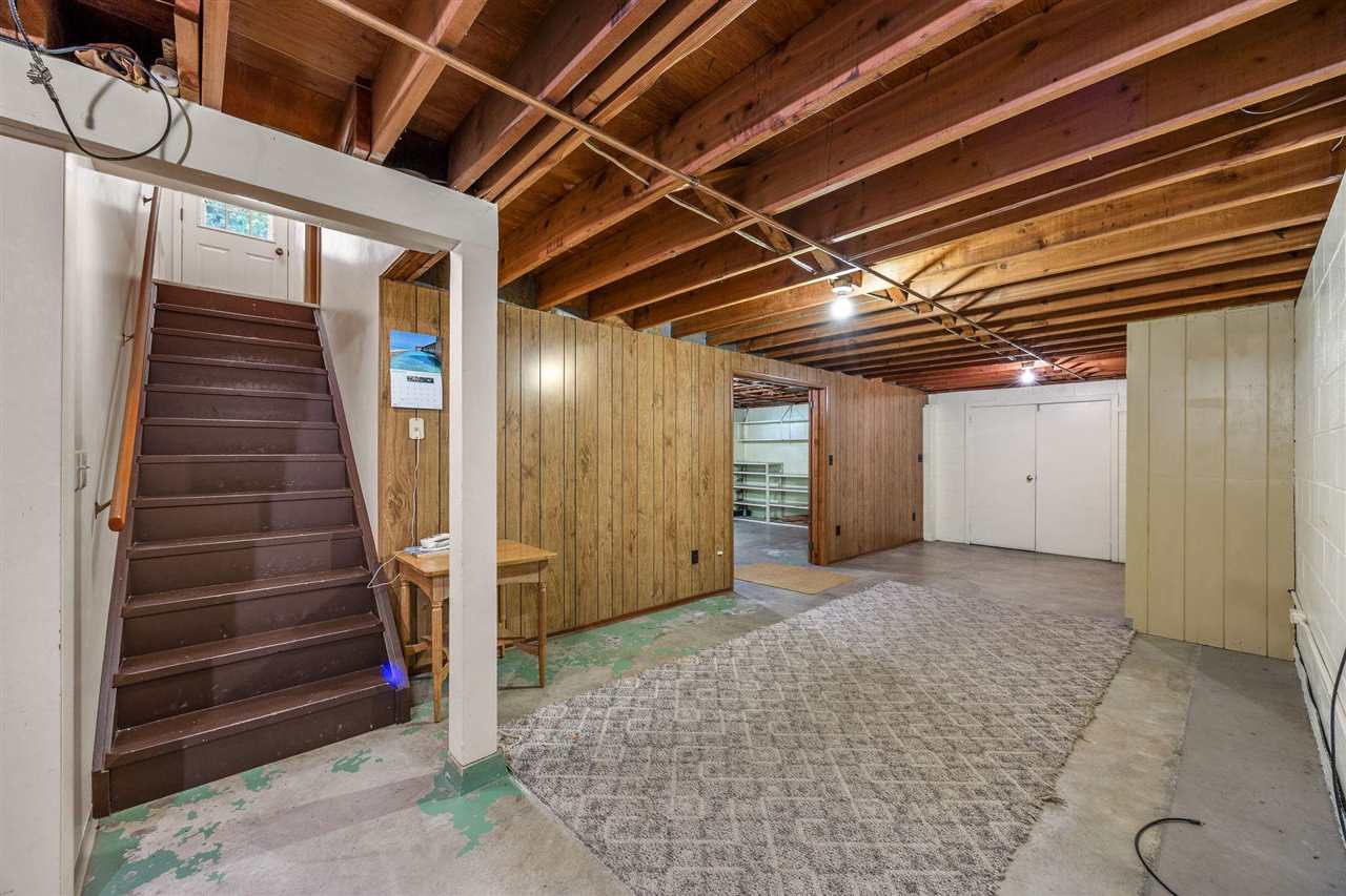 3063 Newport Road NE Iowa City IA 52240