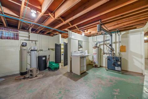 3063 Newport Road NE Iowa City IA 52240