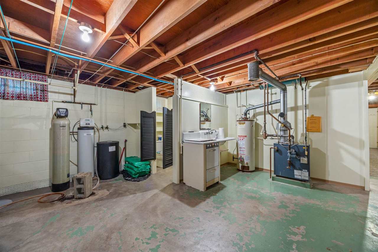 3063 Newport Road NE Iowa City IA 52240