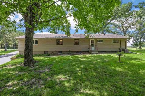 3063 Newport Road NE Iowa City IA 52240