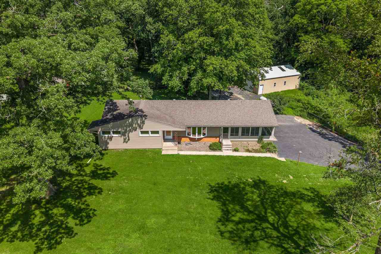 3063 Newport Road NE Iowa City IA 52240